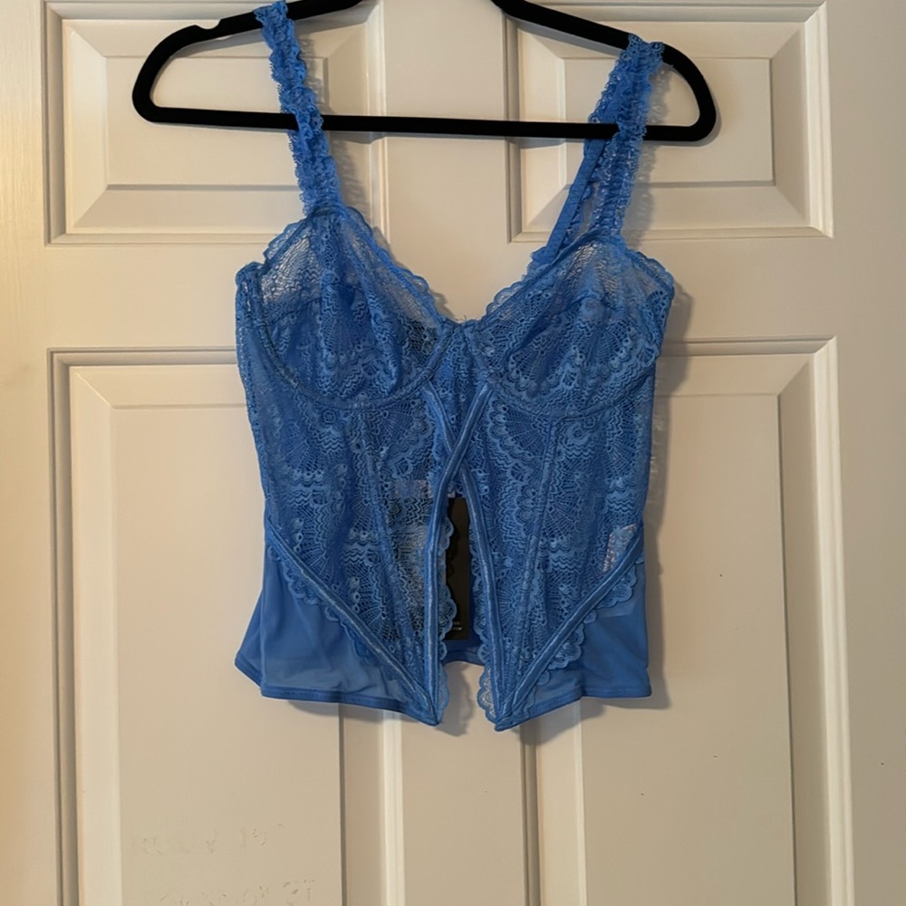 Pretty Little Thing / Blue Lace Split Hem Corset / Size 8 (Large)